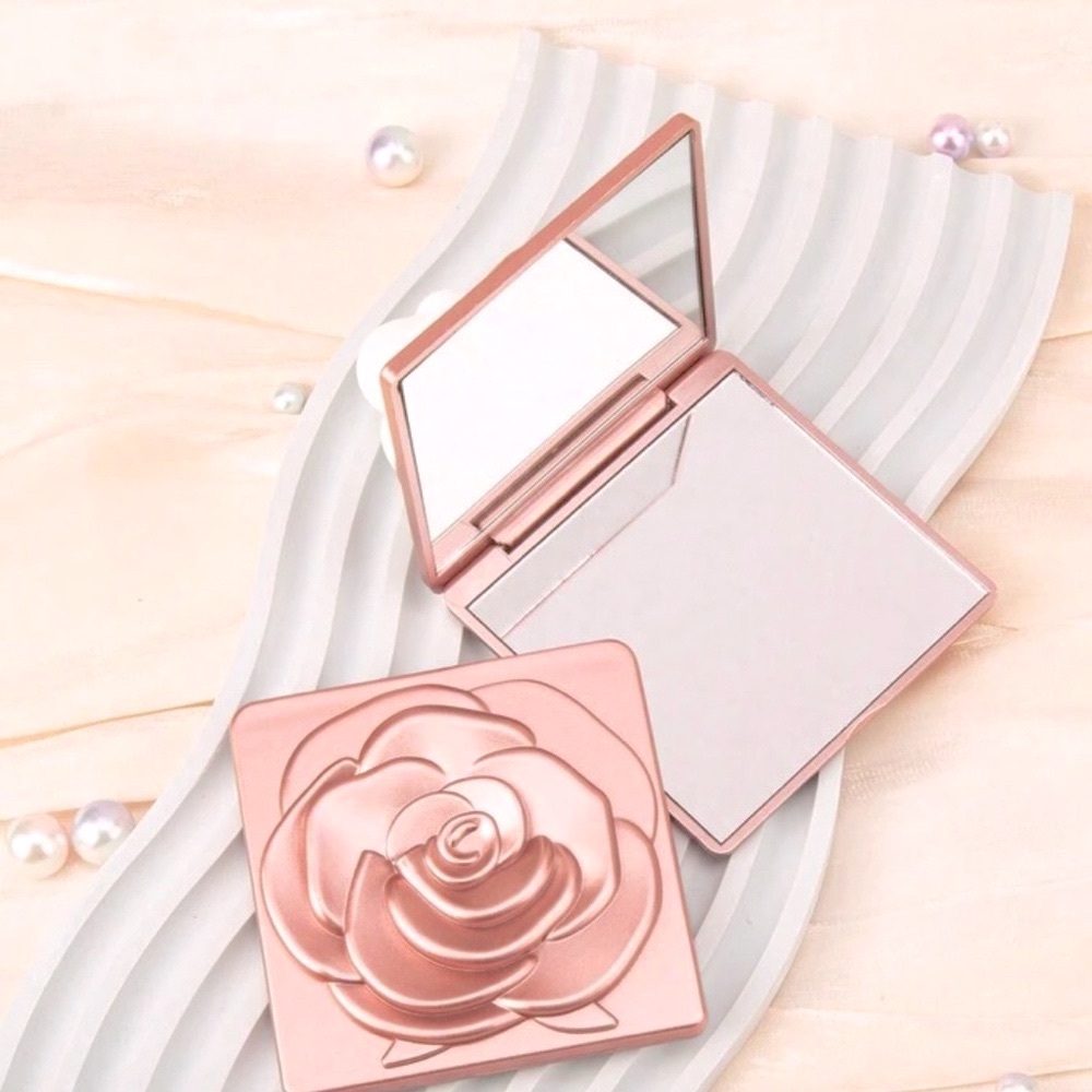 Elegant Rose Gold Floral Compact mirror